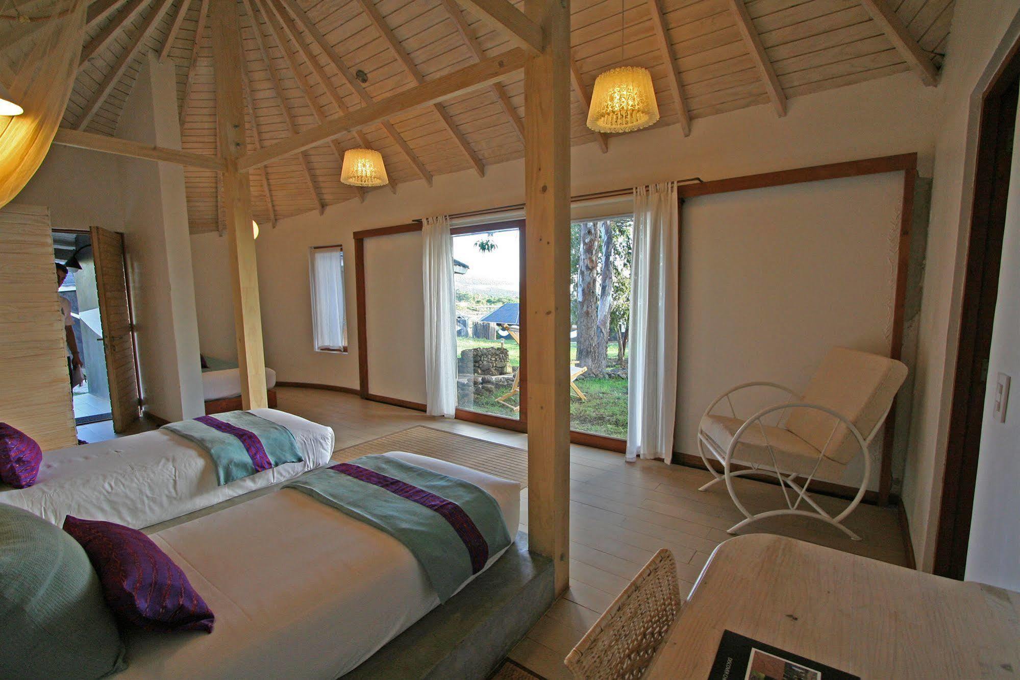 Hotel Altiplanico Isla De Pascua Hanga Roa Esterno foto